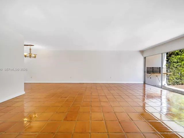 Дом в аренду по адресу 7412 GARY AV 7412 - фото 7131991