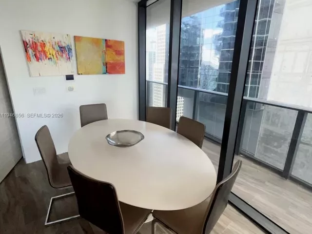 Квартира в аренду номер3304 - фото 7135846