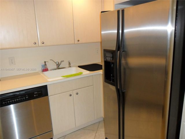 Квартира в аренду номер16C - фото 7501100