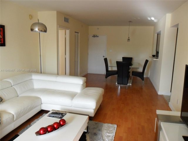 Квартира в аренду номер16C - фото 7501102