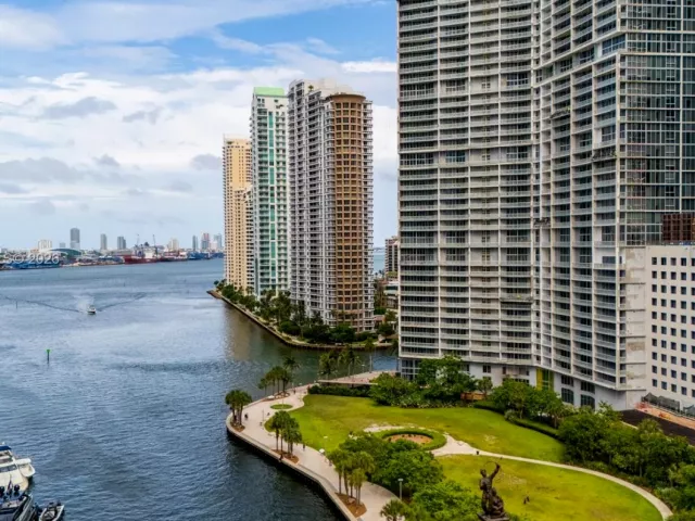 Продажа квартиры #417 - фото 7263577