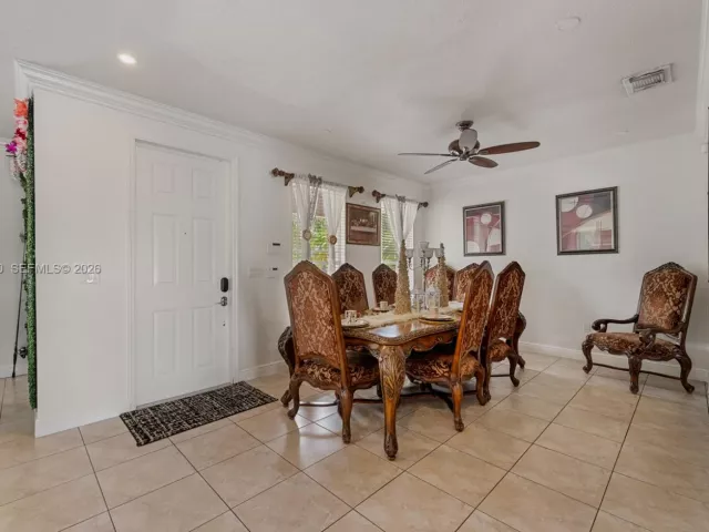 Дом в аренду по адресу 20032 SW 128th Ct 0 - фото 7135365