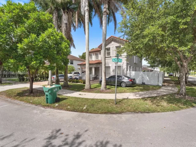 Дом в аренду по адресу 20032 SW 128th Ct 0 - фото 7135367