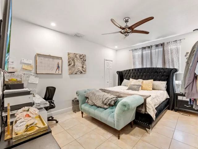 Дом в аренду по адресу 20032 SW 128th Ct 0 - фото 7135351