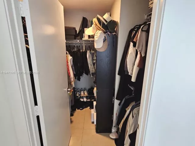 Продажа квартиры #1917 - фото 7140478