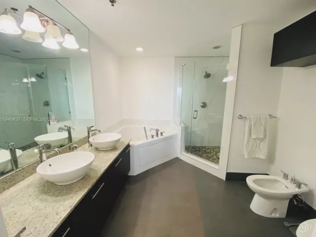 Квартира в аренду номер1014 - фото 7144812