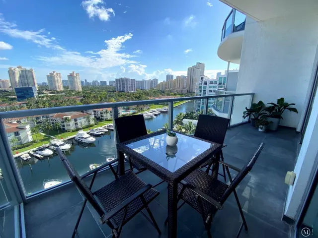 Квартира в аренду номер1014 - фото 7144819