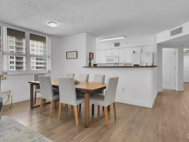 Квартира в аренду номер1702 - фото 7135726