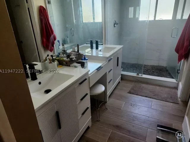 Продажа дома по адресу 14534 SW 144th Ter - фото 8866458