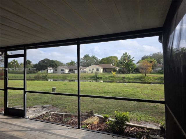 Дом в аренду по адресу 4964 SW 121st Ave 0 - фото 7427611