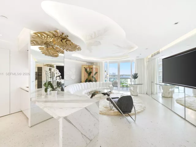 Продажа квартиры #1606 - фото 7190710