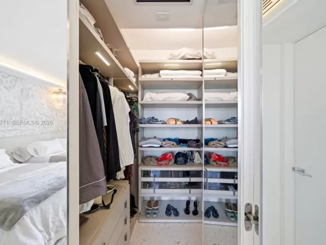 Продажа квартиры #1606 - фото 7190703