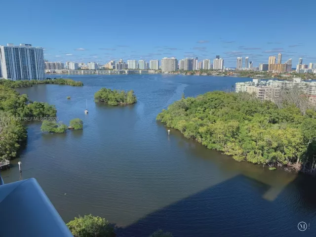 Продажа квартиры #1417 - фото 7138941