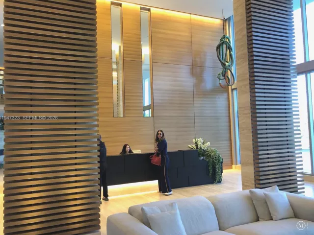 Продажа квартиры #1417 - фото 7138924