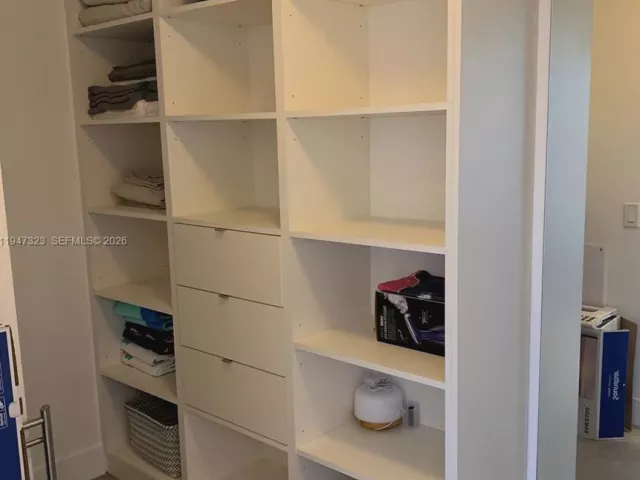 Продажа квартиры #1417 - фото 7138926