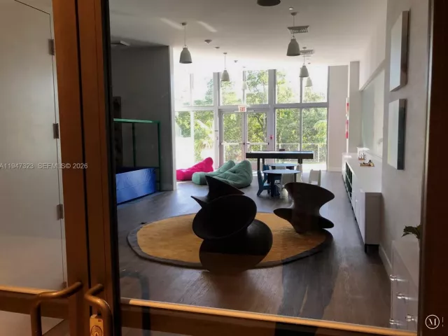 Продажа квартиры #1417 - фото 7138922