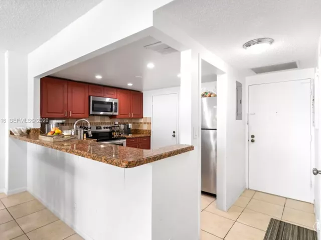 Продажа квартиры #1117 - фото 7142573