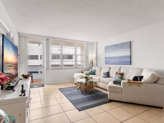 Продажа квартиры #1117 - фото 7142565