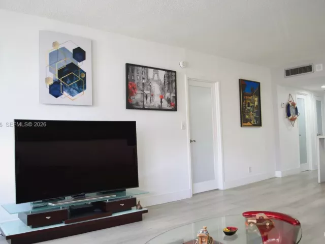 Квартира в аренду номер423 - фото 7175999