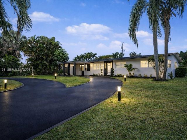 Продажа дома по адресу 317 NW 27th St - фото 7240922