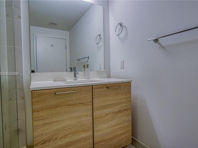 Продажа квартиры #1415 - фото 7189491