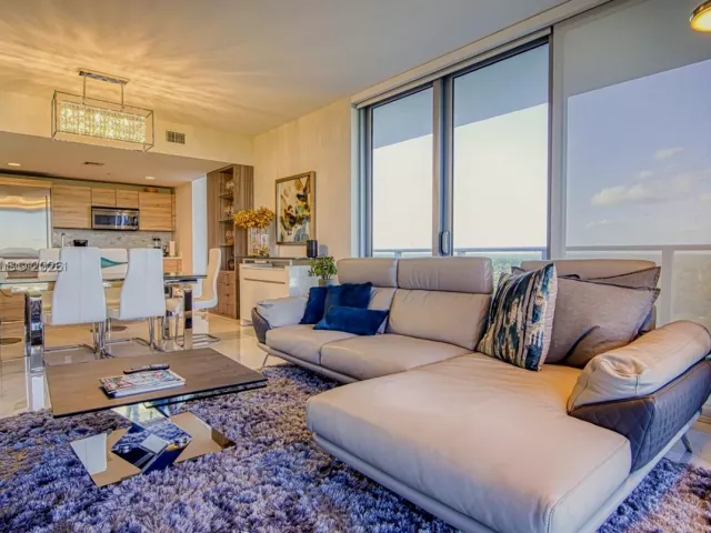 Продажа квартиры #1415 - фото 7189504