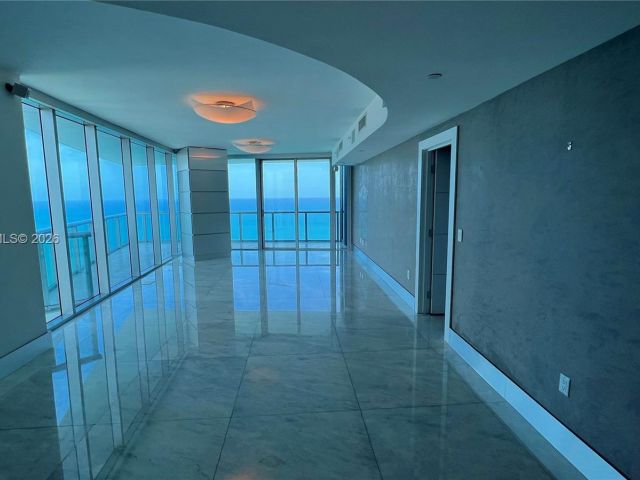 Продажа квартиры #3808 - фото 7137458