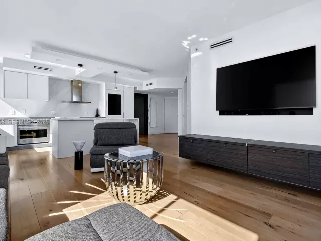 Продажа квартиры #3014 - фото 7156310