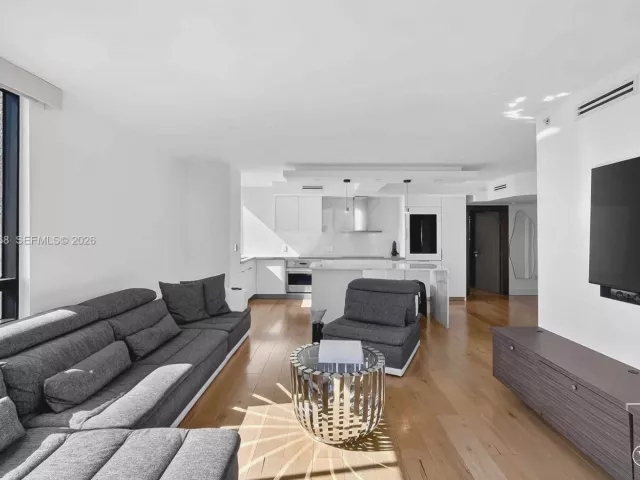 Продажа квартиры #3014 - фото 7156314