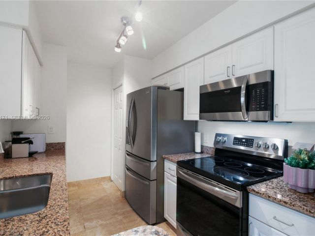 Продажа квартиры #805 - фото 7450097