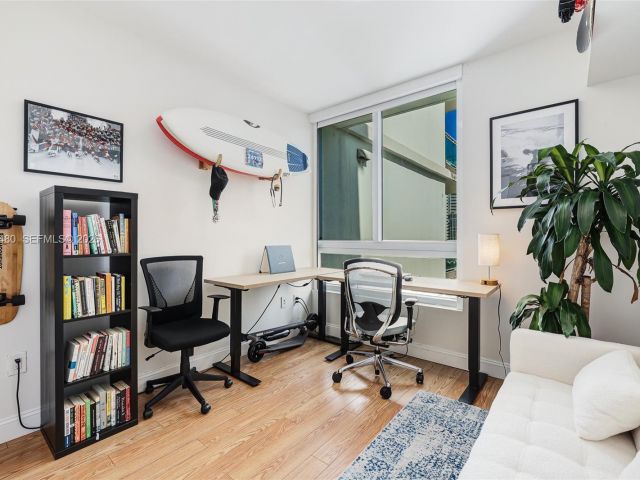 Продажа квартиры #2104 - фото 7142835