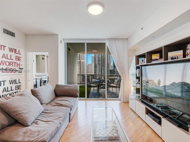 Продажа квартиры #2104 - фото 7142846