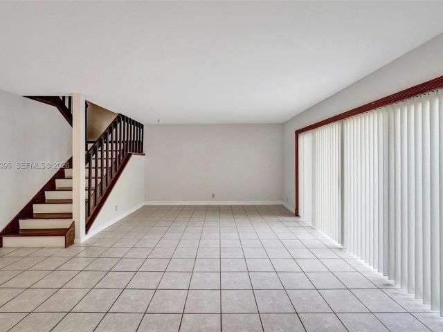 Дом в аренду по адресу 2990 Oaktree Ln 338 - фото 7474691