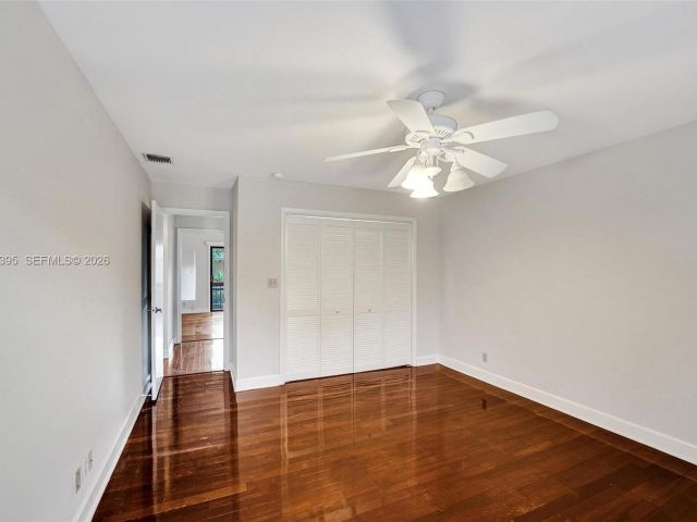 Дом в аренду по адресу 2990 Oaktree Ln 338 - фото 7474702