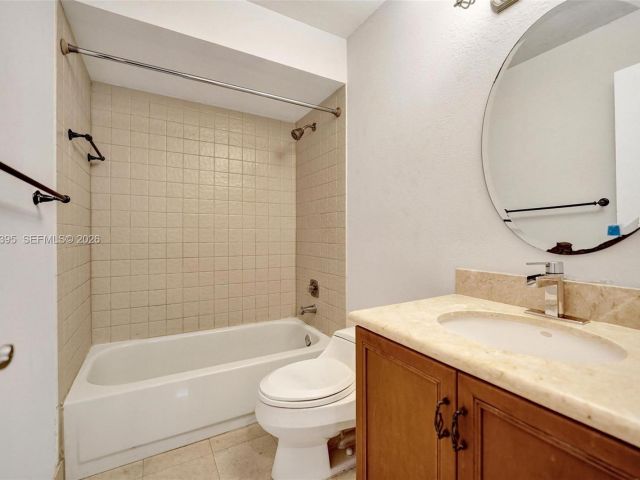 Дом в аренду по адресу 2990 Oaktree Ln 338 - фото 7474704