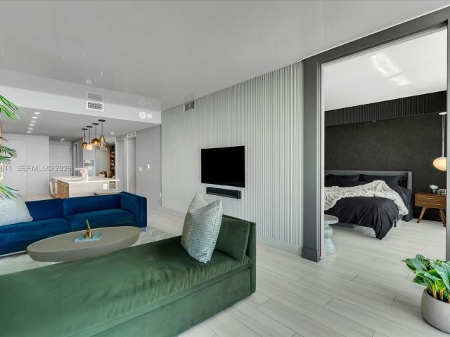 Продажа квартиры #4405 - фото 7148125