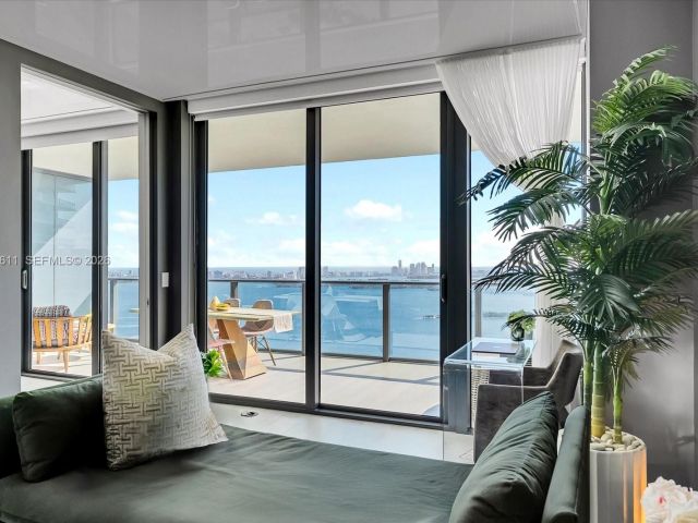 Продажа квартиры #4405 - фото 7148132