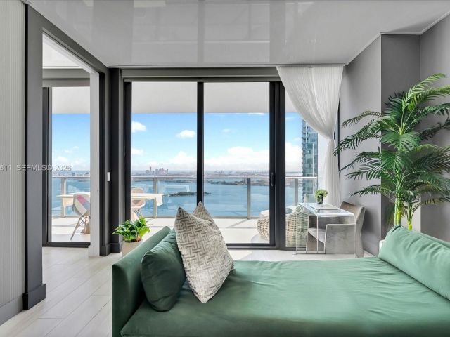 Продажа квартиры #4405 - фото 7148136