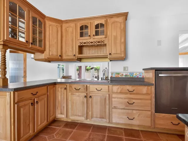 Продажа дома по адресу 2580 SE 5th Court - фото 9357099