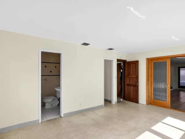 Продажа дома по адресу 2580 SE 5th Court - фото 9357108