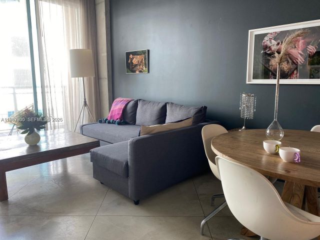 Продажа квартиры #2306 - фото 7492335