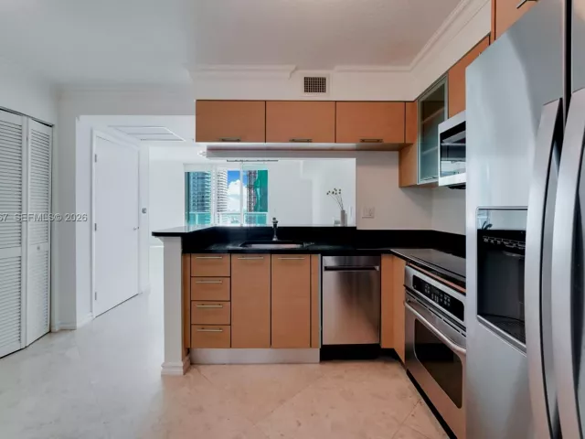 Продажа квартиры #3306 - фото 7157425