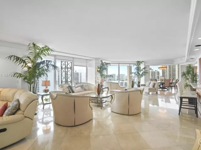 Квартира в аренду номер25GR - фото 7149405