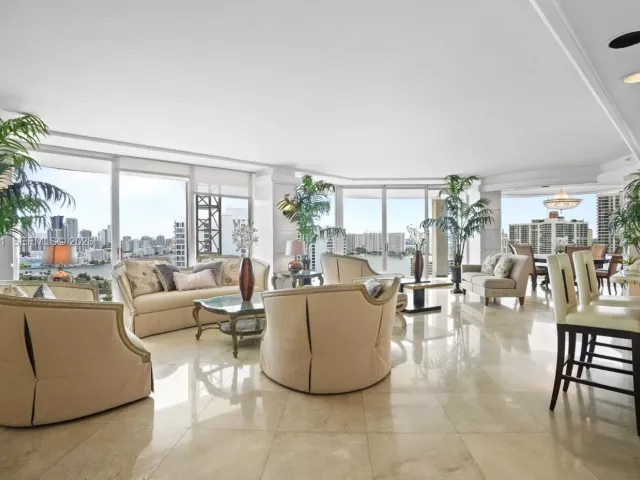 Квартира в аренду номер25GR - фото 7149413