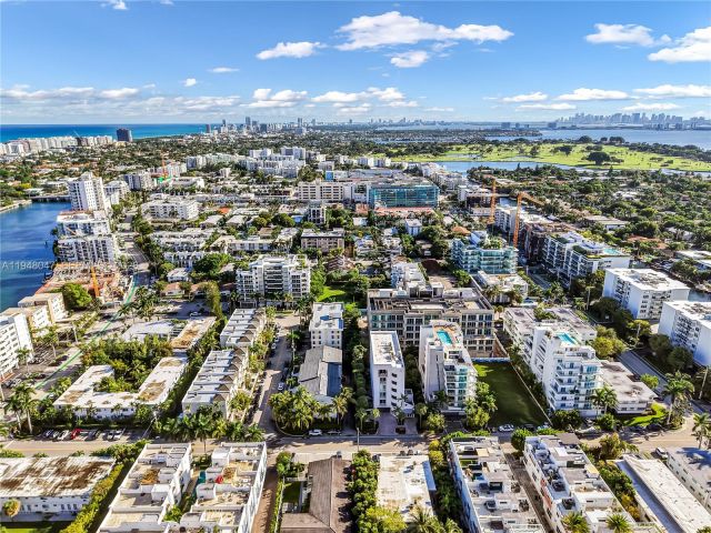 Дом в аренду по адресу 10090 Bay Harbor Ter 10090 - фото 7149385