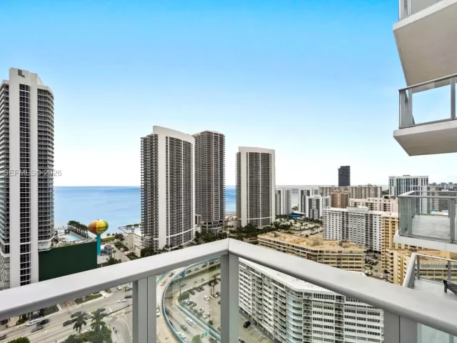 Продажа квартиры #R2307 - фото 7156625