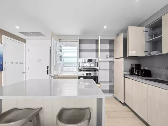 Продажа квартиры #R2307 - фото 7156619