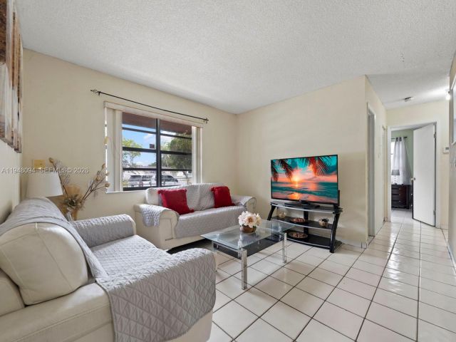 Продажа дома по адресу 25410 SW 127 Ave - фото 7461050