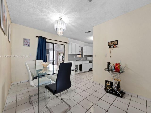 Продажа дома по адресу 25410 SW 127 Ave - фото 7461051