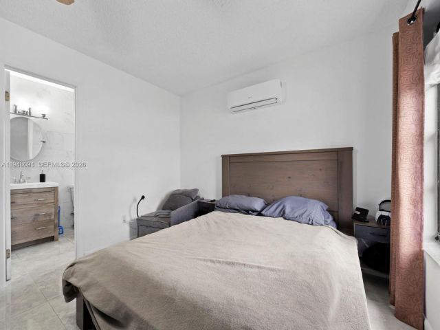 Продажа дома по адресу 25410 SW 127 Ave - фото 7461052